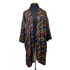 Kimono de Artista fundo preto - comprar online