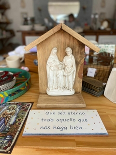 Casita de madera Sagrada familia en internet