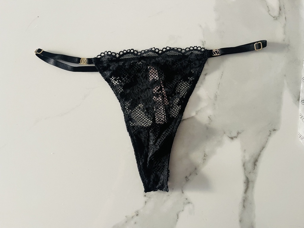 Tanga Victorias Secret Negra encaje regulable S