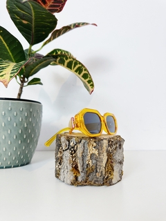 Óculos Hexagonal Amarelo - comprar online