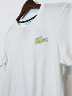 T-shirt Lacoste (PP) - comprar online
