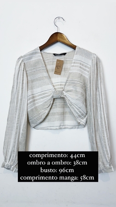 Blusa det. Laço Zara (P) - comprar online