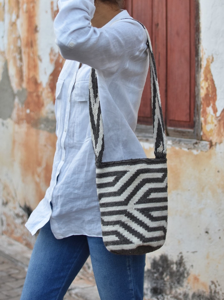 Mochilas arhuacas y kankuamas deals