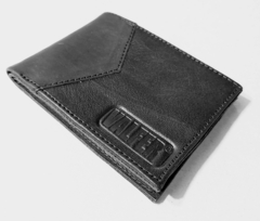 Billetera de cuero marca Valfer. - comprar online