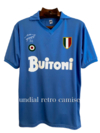 Camiseta celeste Napoli Buitoni escudo Italia HOMENAJE MARADONA