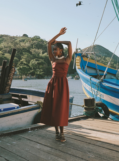 Vestido Leila Canela - Atelier Clara Rosas