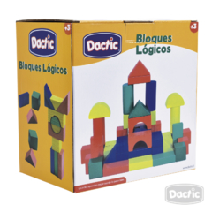 Bloques lógicos de madera. Dactic - comprar online