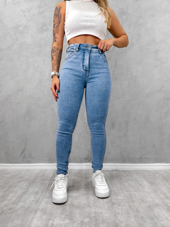 CALÇA SKINNY POWER CLARA