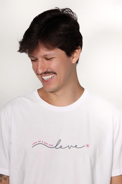 Camiseta Leve só o que for leve - loja online