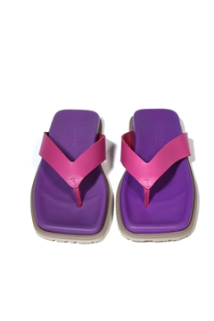 Chinelo de couro Roxo