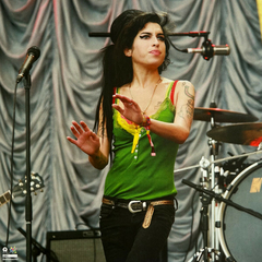 Amy Winehouse – Live At Glastonbury 2007 na internet