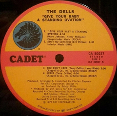 The Dells – Give Your Baby A Standing Ovation na internet