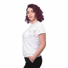 Camiseta feminina na internet