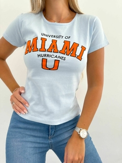 Remera 186 -University of Miami- -Algodón con viscosa- en internet