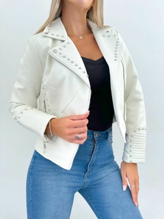 Campera 118 -Mega Tachas- -Ecocuero- - tienda online