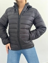 Campera 153 -Uniclo- -Capucha Desmontable- -Forrado-