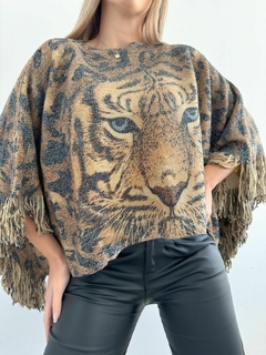 Sweater 387 -Poncho- -Print- -Bremer- Doble Hilo- -Con Flecos- - comprar online