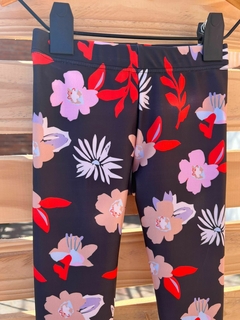 Imagen de LEGGING FLOWER POWER ROJA