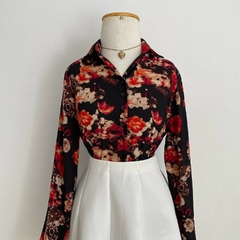 camisa preta floral - M - comprar online