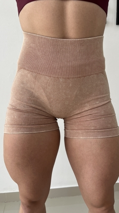 Short prewash nude en internet