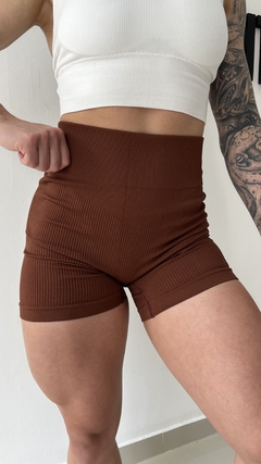 Short seamless Ferrari marron - We Fitness