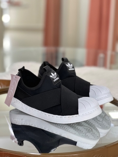 T nis adidas slip on Comprar em lala store