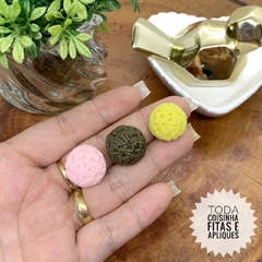 APLIQUE BISCUIT MINI BRIGADEIRO - UNIDADE