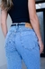 Calça Mom Jeans Feminina com Cinto na internet