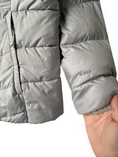 Puffer Cinza 550 The North Face na internet