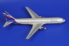 Kit Zvezda - Boeing 767-300 - 1:144 - 07005 - loja online