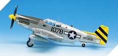Kit Academy - P-51C Mustang - 1:72 - 12441 na internet