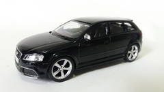 California Toys - Audi RS3 Sportback - 4011 - 1:43 na internet