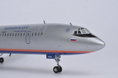 Kit Zvezda - TU-154M Civil Airliner - 1:144 - 7004 - ArtModel Modelismo