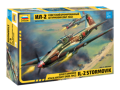Kit Zvezda - Ilyushin IL-2 Stormovik - 1:72 - 7279
