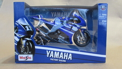Maisto - Yamaha Factory Racing Team #11 - 31194 - 1:10 na internet