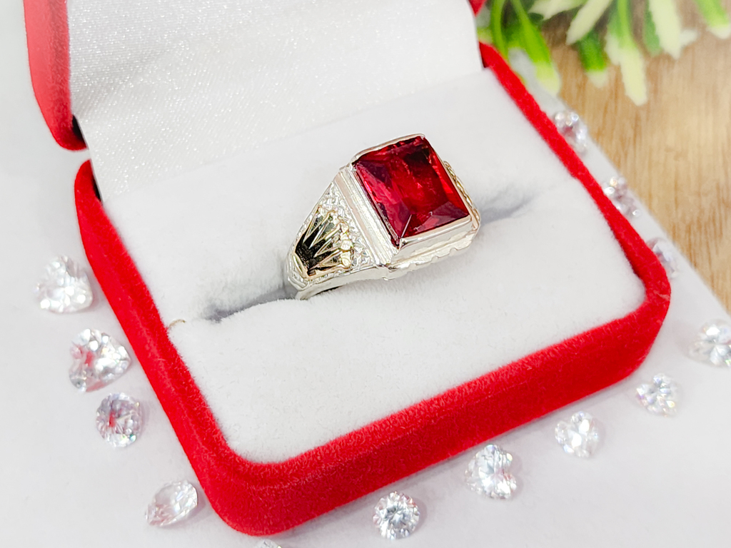 ANILLO CABALLLERO Plata y Oro Piedra Roja