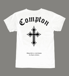 Remera Compton en internet