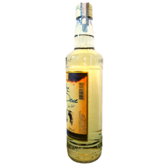 Cachaça Erva Doce Umburana 670 ml - comprar online