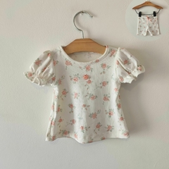 CONJUNTO - MINI ANIMA - TALLE 0 A 4 MESES - SET X2 PIEZAS (REMERA Y SHORT BLANCO MOTIVO FLORES)