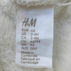 PANTALÓN - H&M - TALLE 2 A 4 MESES - PELUCHE BLANCO en internet