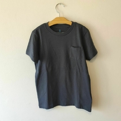 REMERA - CREWCUTS - TALLE 6 A 7 AÑOS - GRIS TOPO