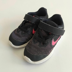 ZAPATILLAS - NIKE - TALLE AR 22,5 - NEGRO Y ROSA