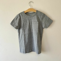 REMERA - CREWCUTS - TALLE 6 A 7 AÑOS - GRIS