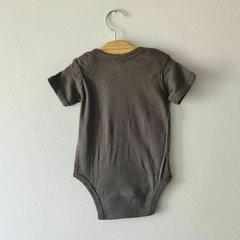 BODY - RABBIT SKINS - TALLE 18 MESES - GRIS MOTIVO BIKER - comprar online