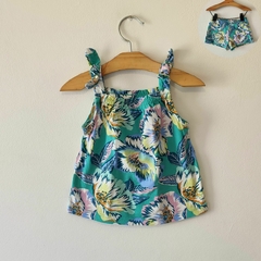 CONJUNTO MC - CARTER'S - TALLE 18 MESES - SET X2 PIZAS (MUSCULOSA Y SHORT VERDE FLOREADO)