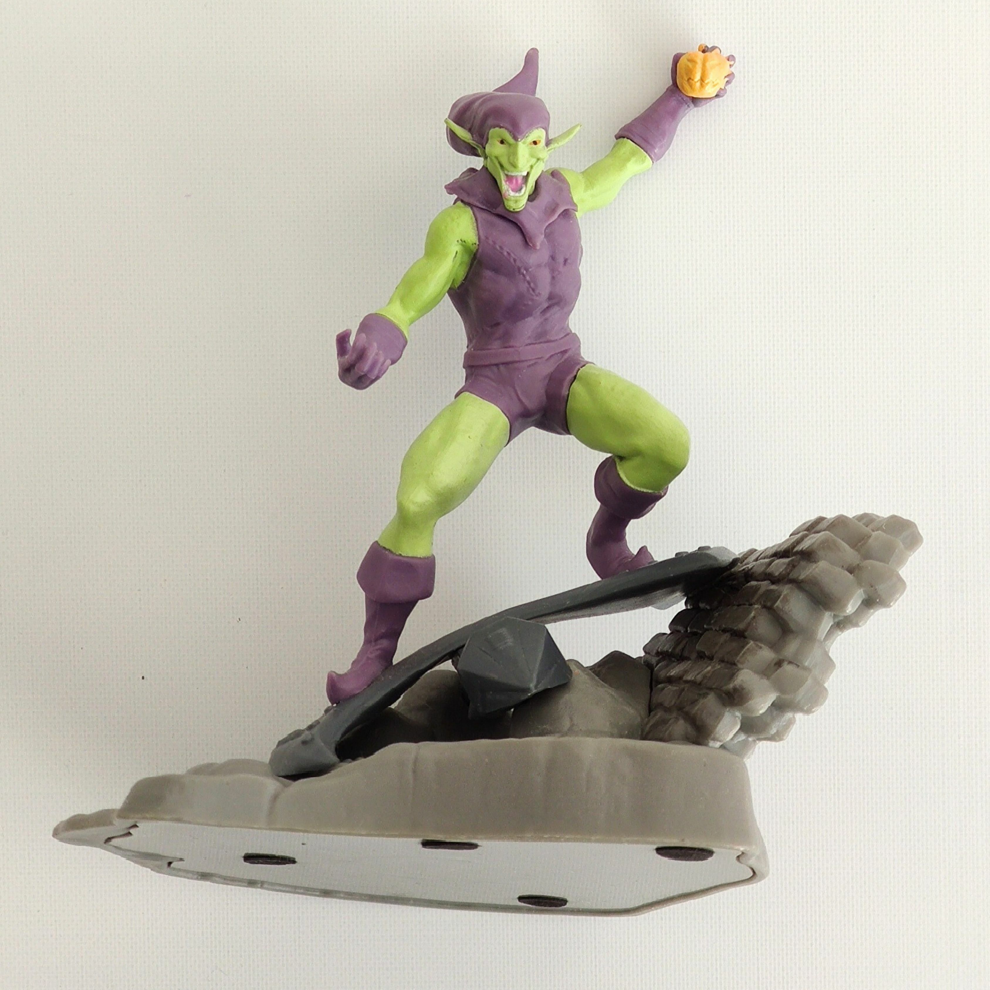 JUGUETE - MARVEL - ALTO 15 CM - COLECCIÓN HEROES Y VILLANOS - DUENDE VERDE - comprar online