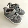 ZAPATILLAS - NIKE - TALLE AR 16 - GRIS