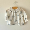 BLUSA - NICOLI - TALLE 9 A 12 MESES - BLANCO MOTIVO FLORES ML