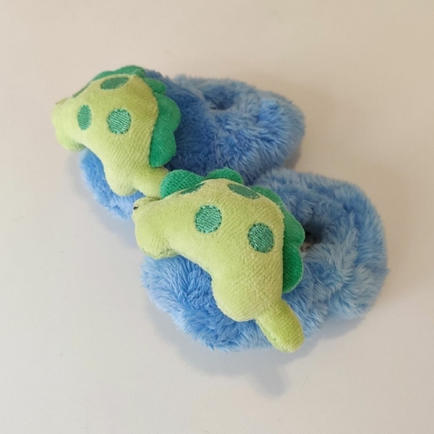 PANTUFLAS - GERBER - TALLE 0 A 6 MESES - PELUCHE CELESTE MOTIVO DINOSAURIO