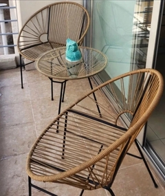 Combo Capri 2 sillas + mesa redonda - comprar online